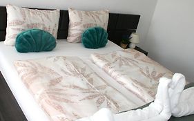 Friends - Promenade Suite Foeldszint